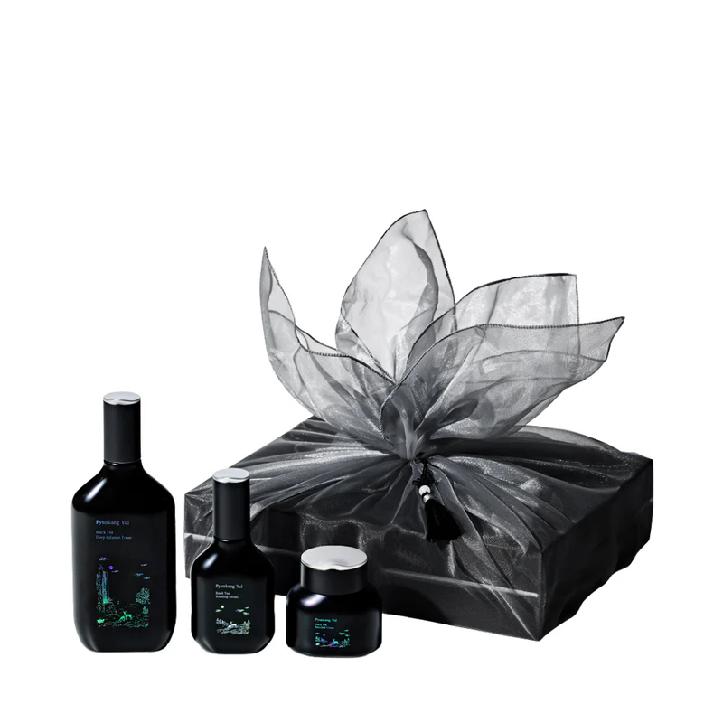 Pyunkang Yul – Black Tea Line Gift Set – Deep Infusion Toner 130 ml + Boosting Serum 45 ml + Enriched Cream 60 ml – Gratis frakt v:5742146 Pyunkang Yul – Black Tea Line Gift Set – Deep Infusion Toner 130 ml + Boosting Serum 45 ml + Enriched Cream 60 ml – Gratis frakt v:5742146