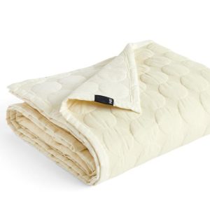HAY – Mega Dot Sengeteppe – B195 x L245 cm – Elfenben – Ivory – Gratis frakt v:3553008 HAY – Mega Dot Sengeteppe – B195 x L245 cm – Elfenben – Ivory – Gratis frakt v:3553008