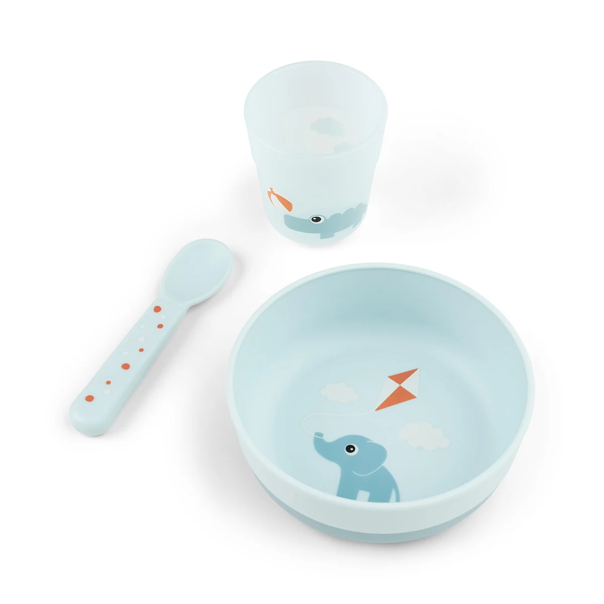 Done by Deer – Foodie First Meal Set – Playground Blue – Skål: 12,5 x H 4,5 cm. Krus: 6,5 x H 7 cm. Ske: 14 cm. v:3717362