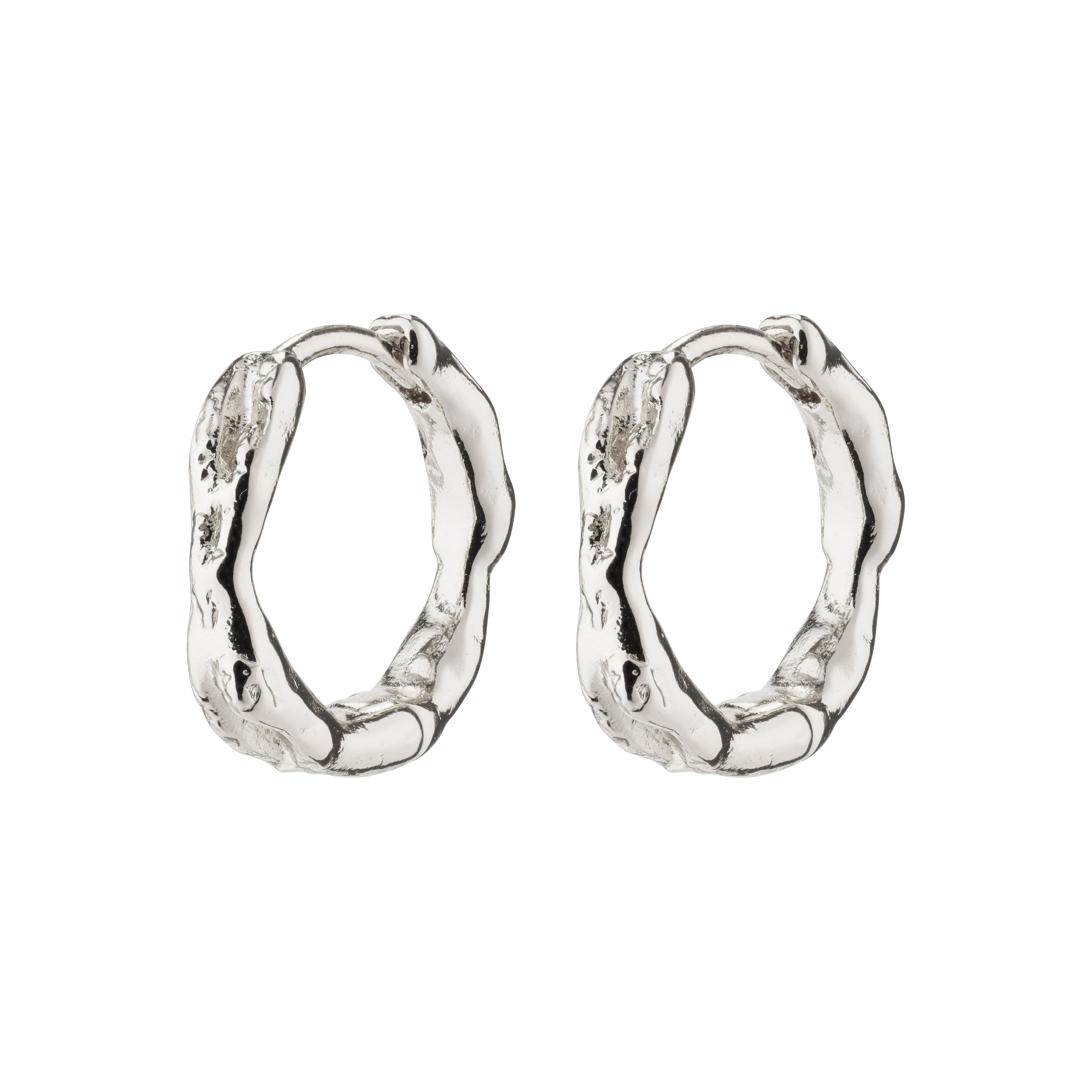 PILGRIM – EDDY Organic Shaped Small Hoops – Silver-Plated – 15 mm v:4504477 PILGRIM – EDDY Organic Shaped Small Hoops – Silver-Plated – 15 mm v:4504477