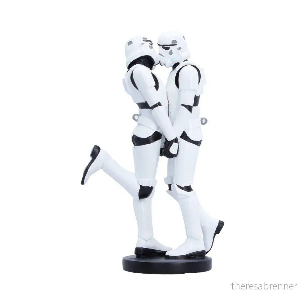 Nemesis – Stormtrooper First Kiss v:5362962 Nemesis – Stormtrooper First Kiss v:5362962