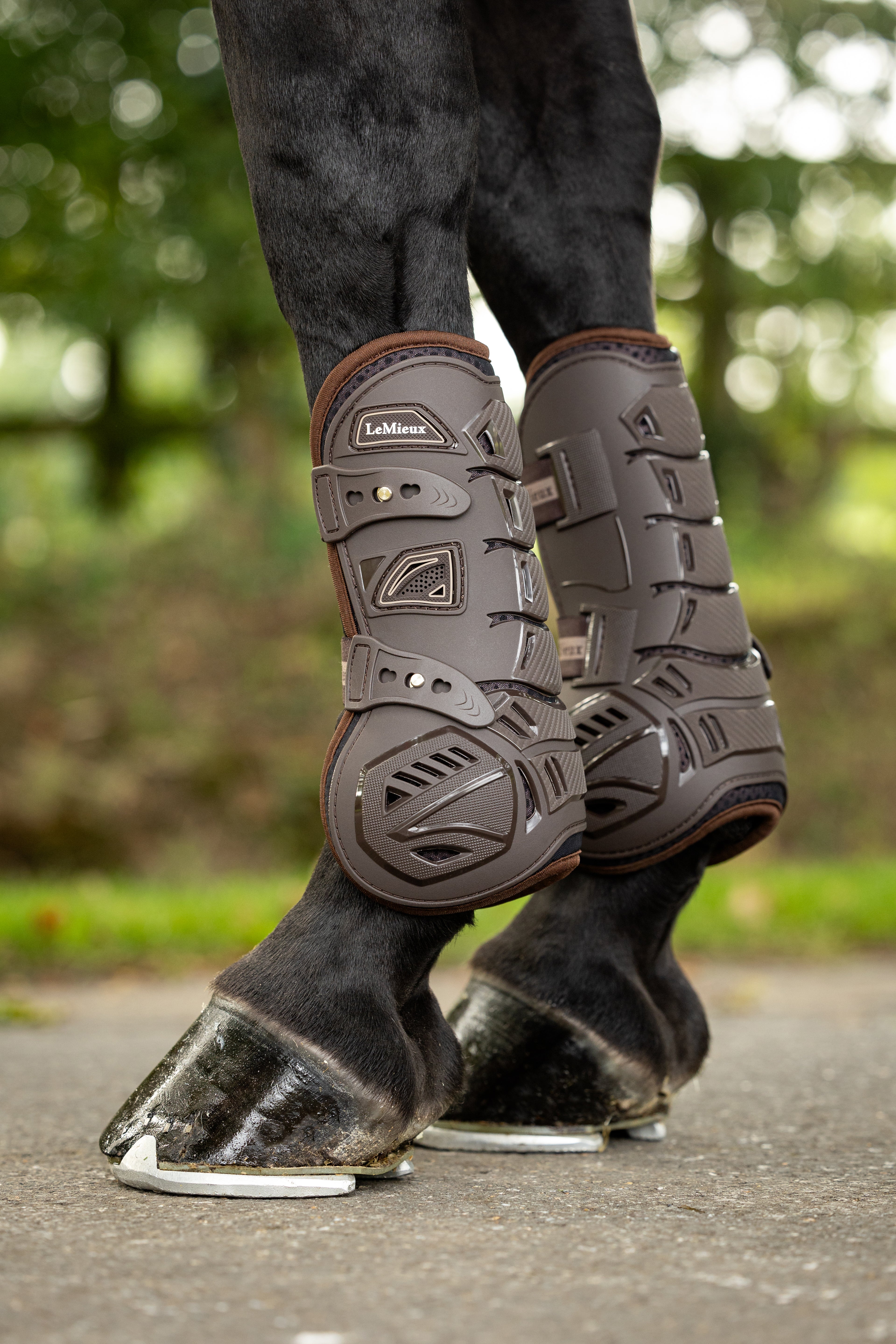 Lemieux - Motion Cool Tendon Boot - Brown - Medium - Gratis frakt v:1429688