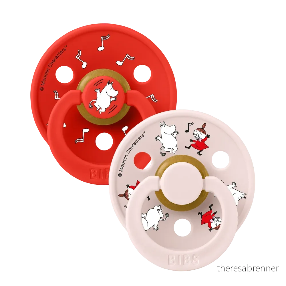 BIBS – Bibs x Moomin Pacifier – Candy Apple – Size 2 v:8830239 BIBS – Bibs x Moomin Pacifier – Candy Apple – Size 2 v:8830239