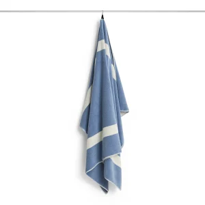 HAY – Stripete Badelaken – W100 x L150 cm – Støvete Blå – Dusty Blue – Gratis frakt v:8767293 HAY – Stripete Badelaken – W100 x L150 cm – Støvete Blå – Dusty Blue – Gratis frakt v:8767293