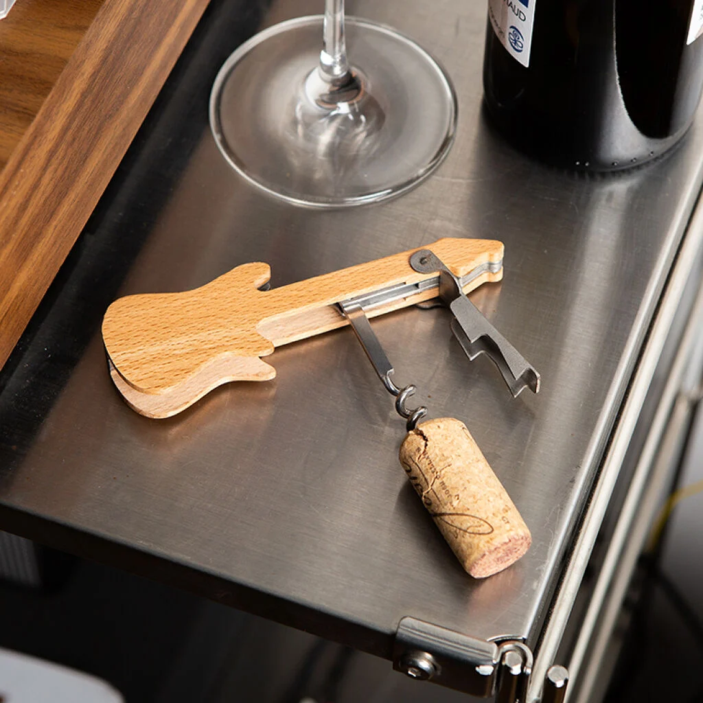 Kikkerland - Rockin' Corkscrew - 1.75 x 5.25 x 0.5 inches v:9545002