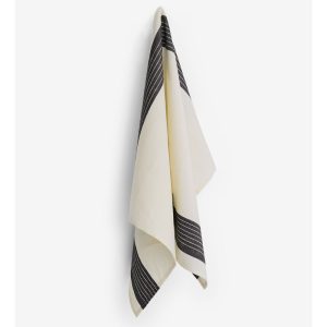 HAY – Linear Kjøkkenhåndkle B52 x L80 (Krem) – Cream v:4561564 HAY – Linear Kjøkkenhåndkle B52 x L80 (Krem) – Cream v:4561564