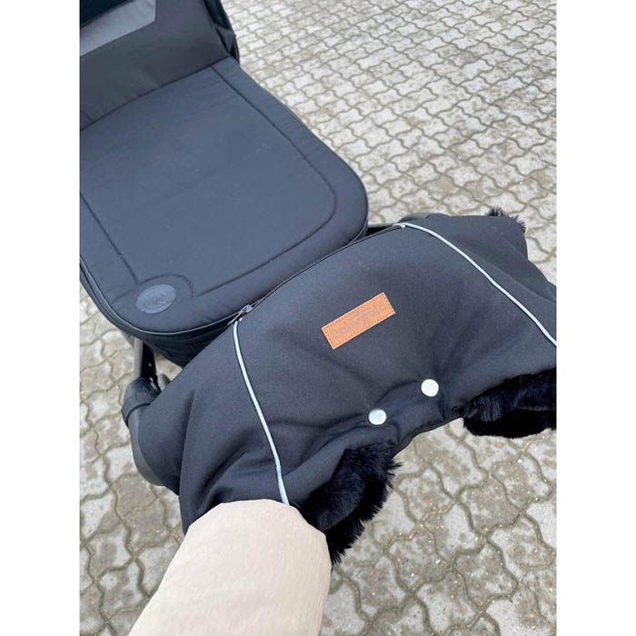 Babytrold – Hand Muff – Black (16-17S) – Black v:9154259 Babytrold – Hand Muff – Black (16-17S) – Black v:9154259