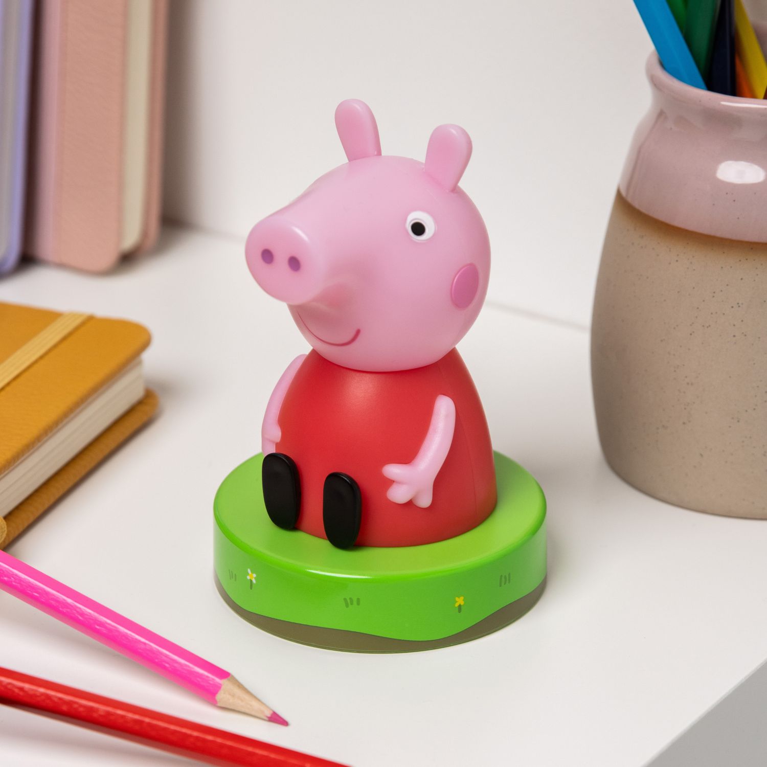 Peppa Pig Icon Light v:1056765